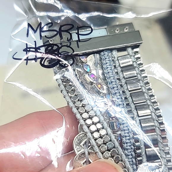 Victoria Emerson NIP $88 Multi-Strand Rhinestone cuff! Perfect Gift 🎁 - Picture 10 of 11